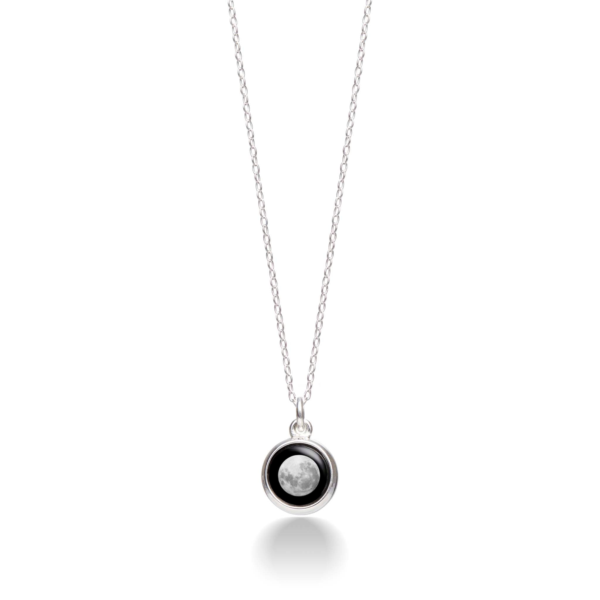 Mini Simplicity silver pendant