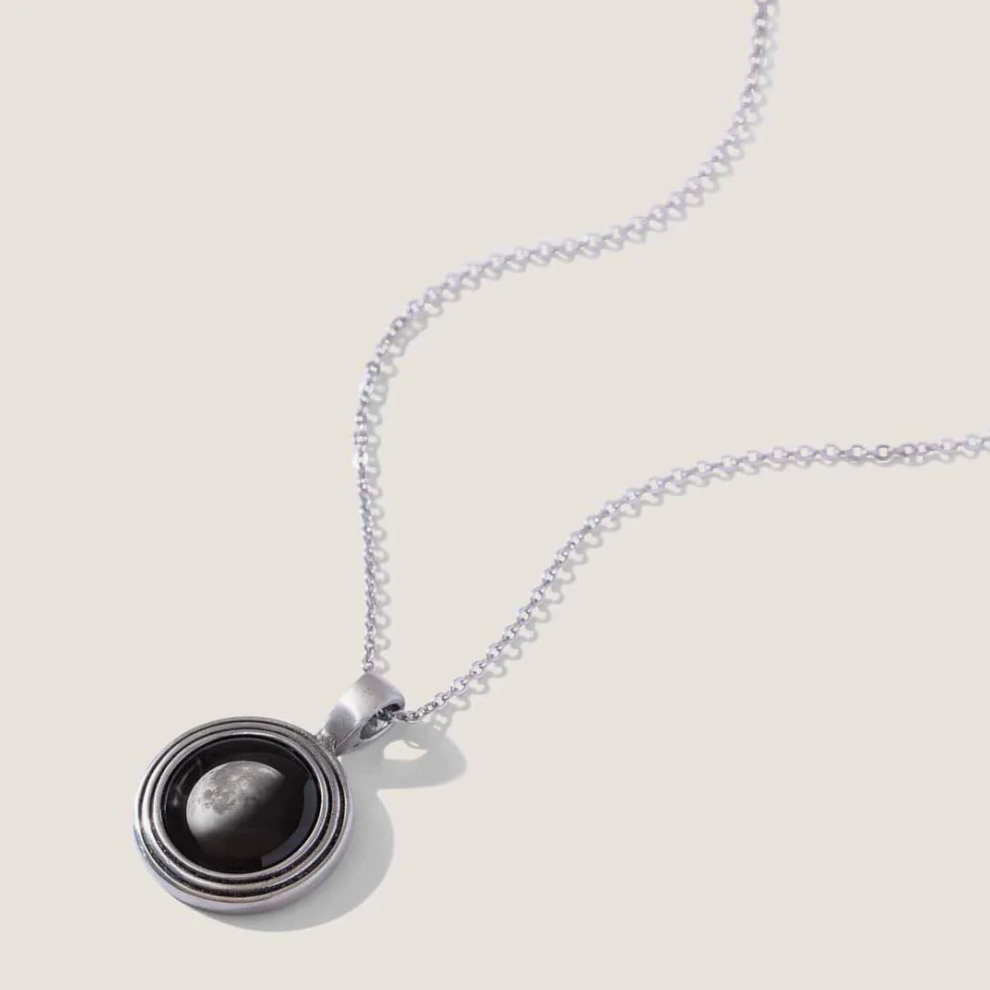 Regio Necklace
